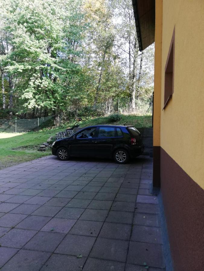 Apartament Nad Szumiacym Potokiem Wilkowice Exteriör bild